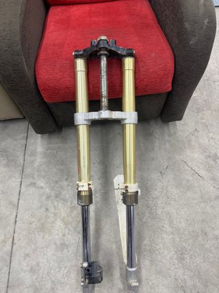 Horquillas Showa Invertidas