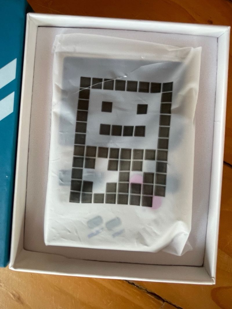 BittBoy Consola Portátil Retro Gris y Rosa afbeelding 2