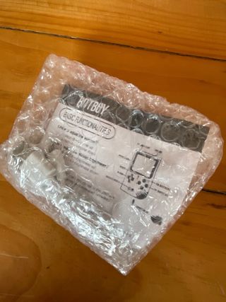 BittBoy Consola Portátil Retro Gris y Rosa