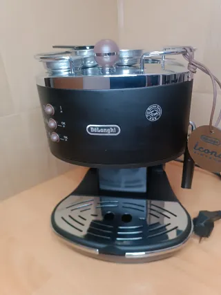 Cafetera DeLonghi Icona Vintage Negra