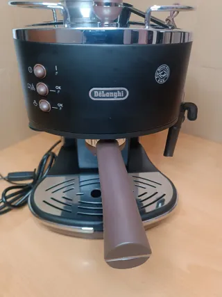 Cafetera DeLonghi Icona Vintage Negra