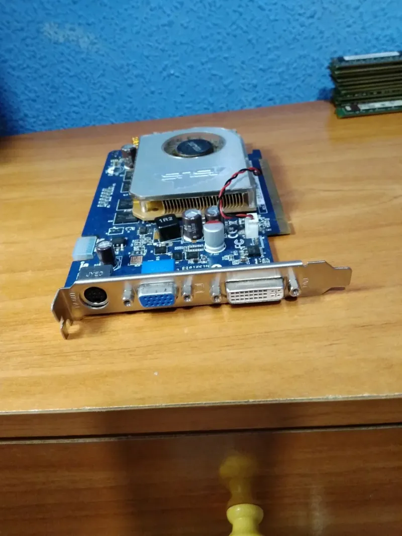 Tarjeta Gráfica ASUS PCI Express 512MB afbeelding 3