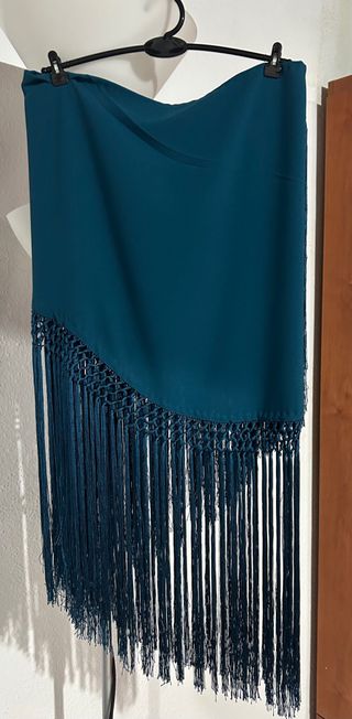 Manton Flamenco con Flecos