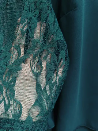 Vestido verde largo encaje