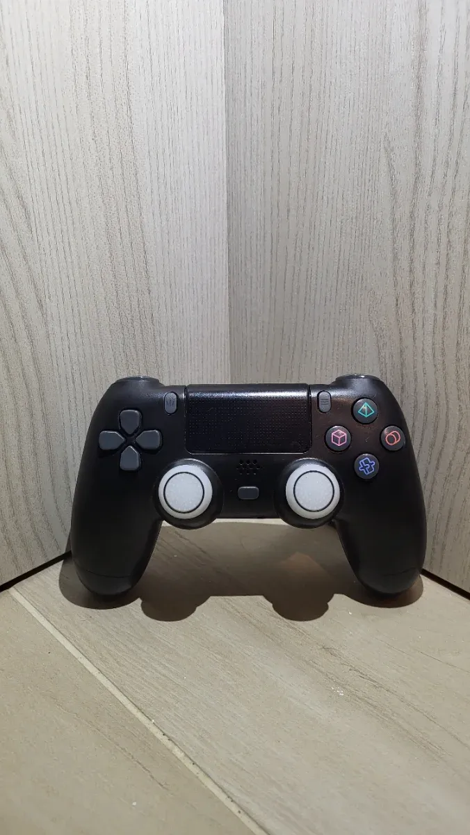 PS4 Fat 500GB + Controlador + juegos descargados afbeelding 3