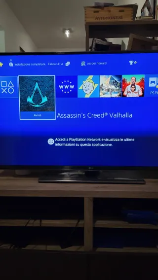 PS4 Fat 500GB + Controller + giochi scaricati