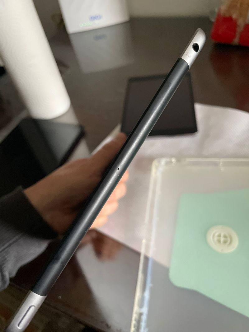 Apple iPad 6ª Gen Plata afbeelding 6