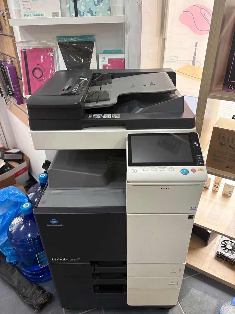 Impresora multifunción Konica Minolta bizhub C368