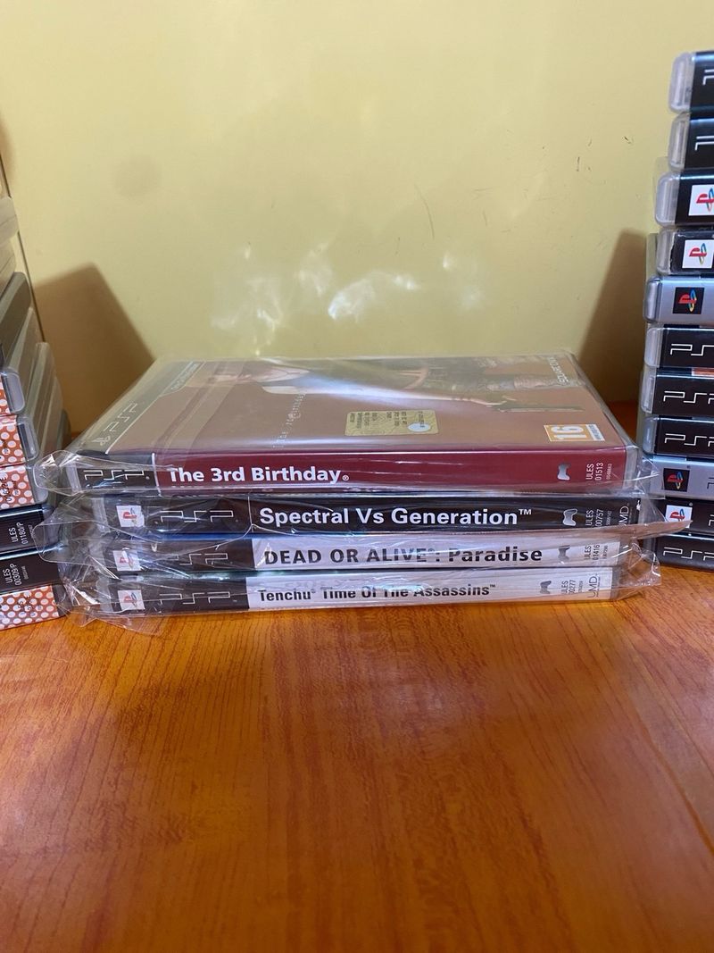 Lote de 26 títulos PSP (leer descripción) afbeelding 3