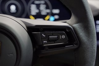 Porsche Taycan GTS Sport Turismo