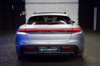Porsche Taycan GTS Sport Turismo