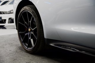 Porsche Taycan GTS Sport Turismo