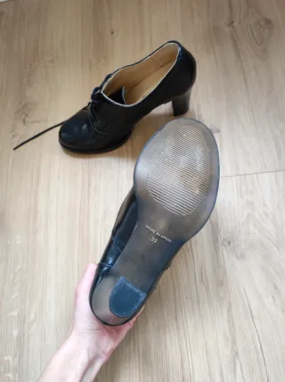 Zapatos de tacón negros