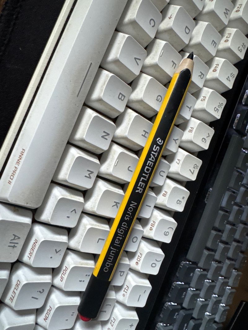 Lápiz Staedtler Noris digital jumbo