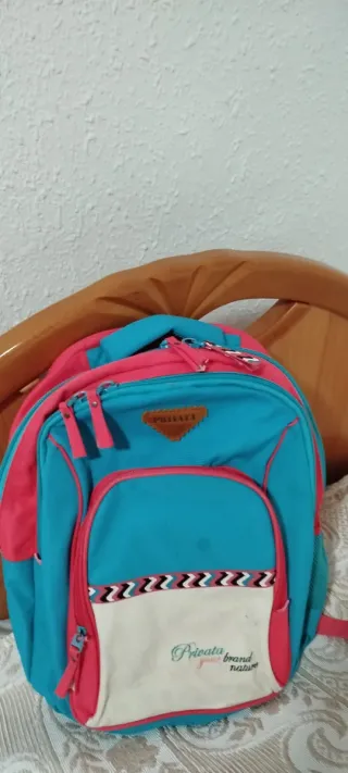 Mochila escolar niña marca Privata