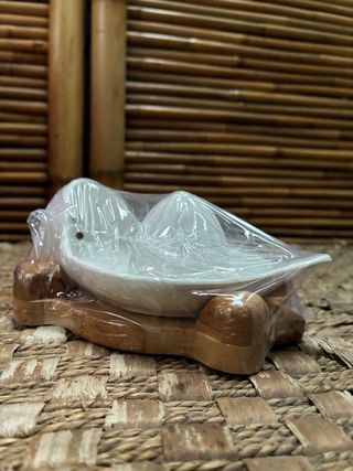 Spremiagrumi in ceramica e legno