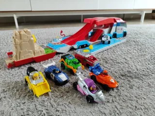 Autobús Patrulla Canina +coches True Metal +Robog