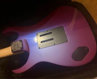 Guitarra Eléctrica Ibanez RG550 Morada