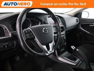 Volvo V40 2.0 T2 Momentum