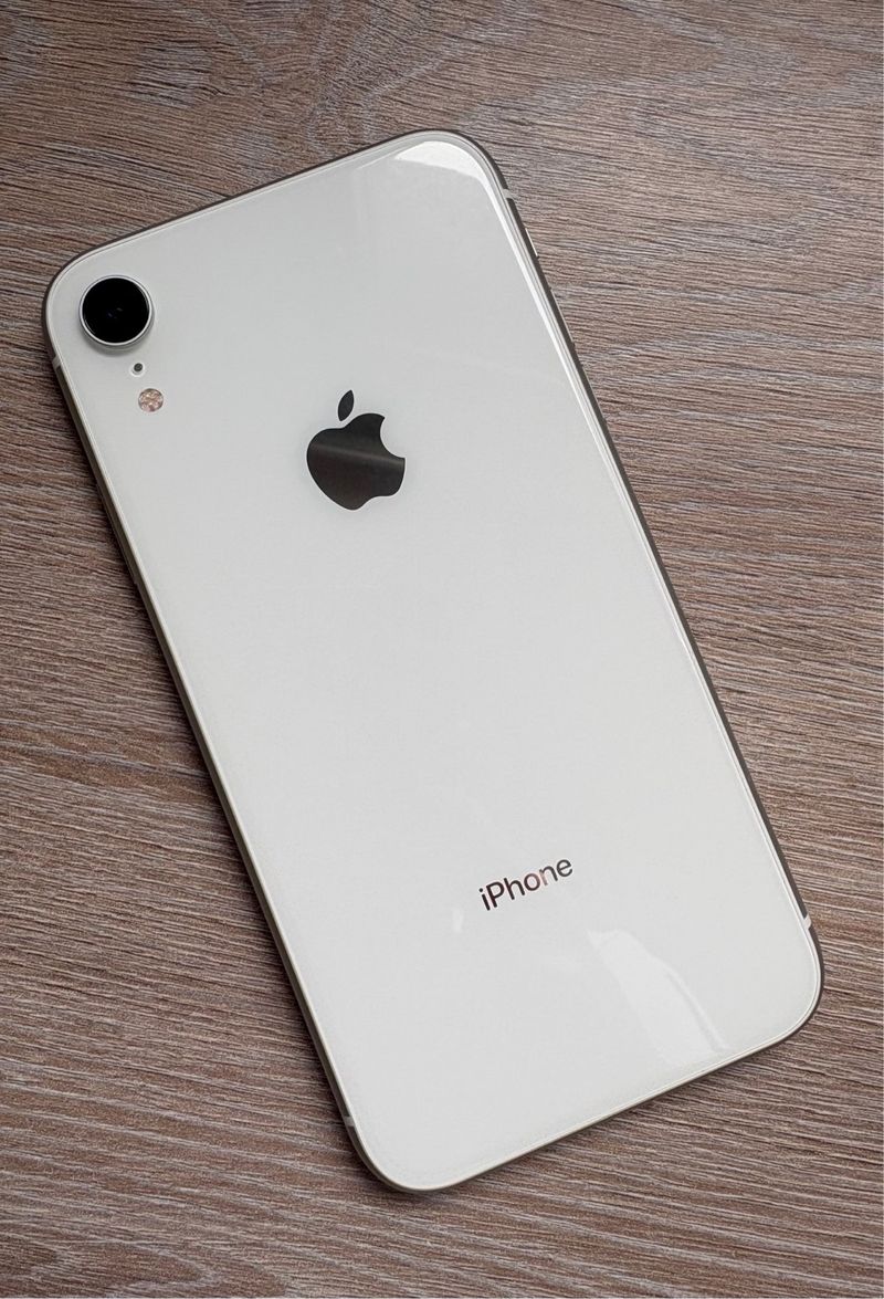 iPhone XR