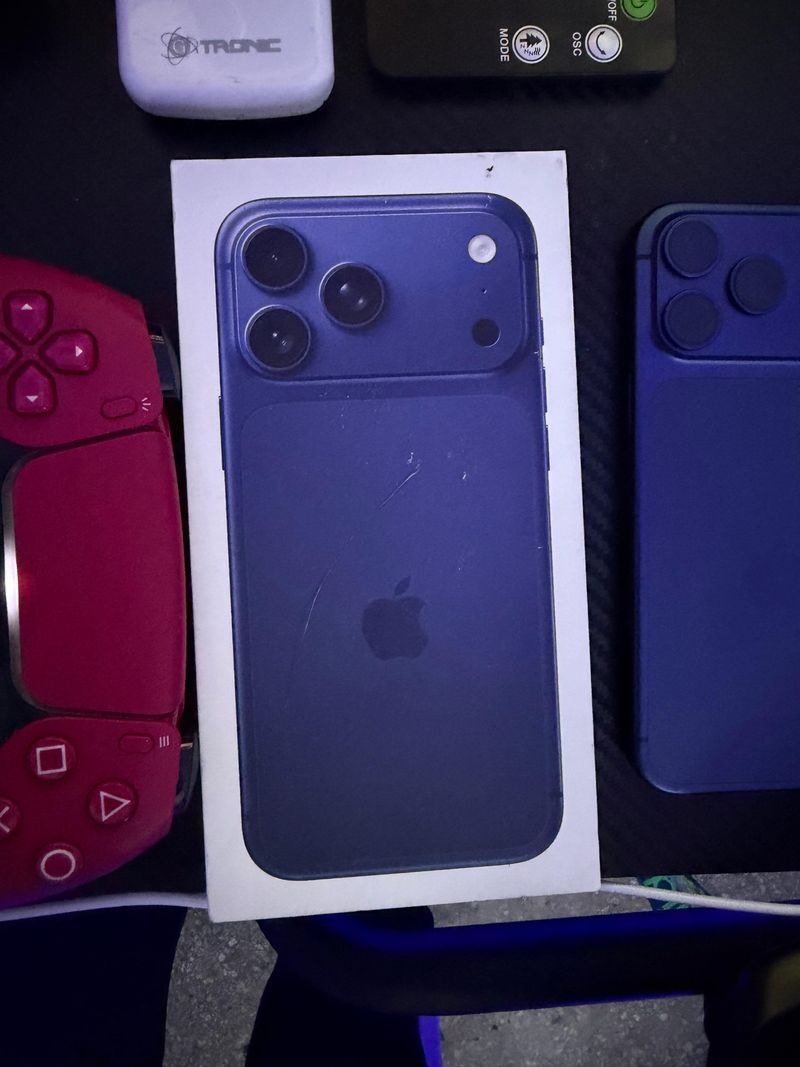 iPhone 17 Pro Max Azul afbeelding 5