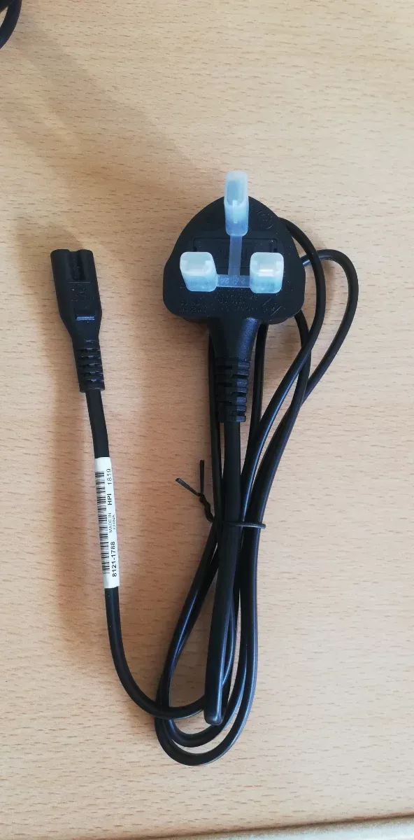 Cable Alimentación Británico