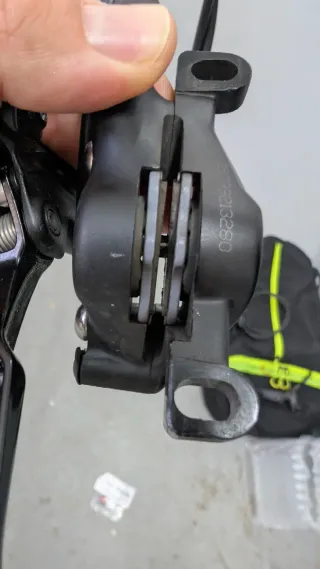 Frenos SRAM Level TLM