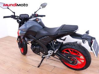 YAMAHA MT 125