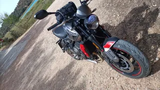 Triumph Trident 660 Naked