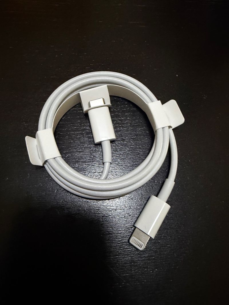 Cable Lightning iPhone Apple