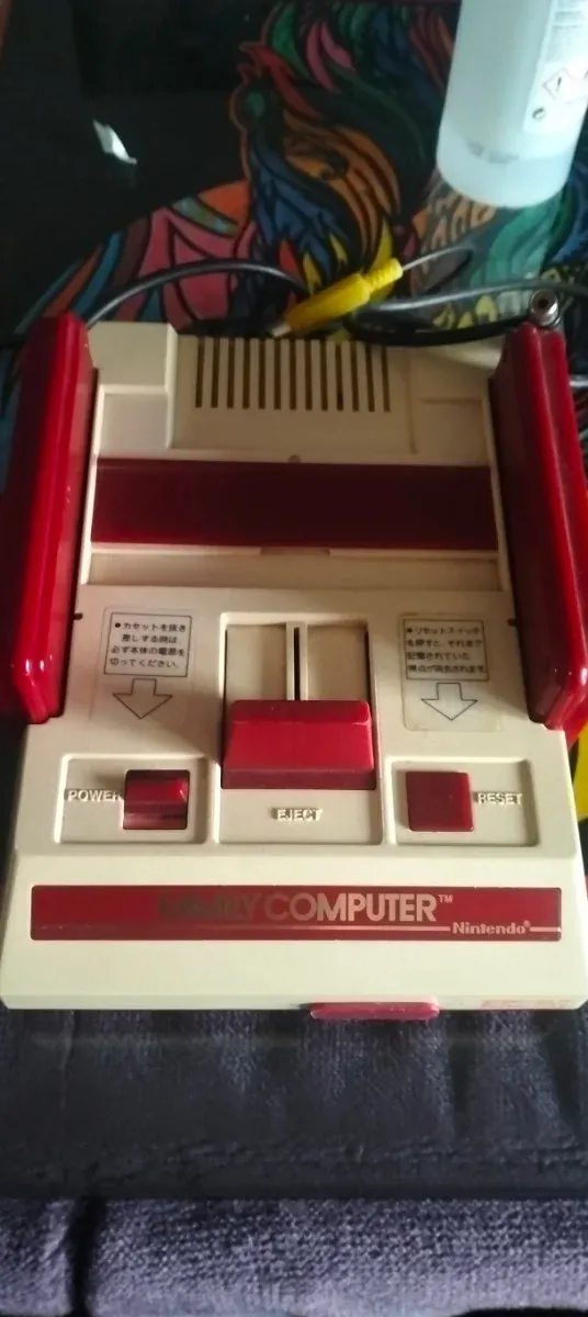 FAMICOM MOD AV JUNK ROTA