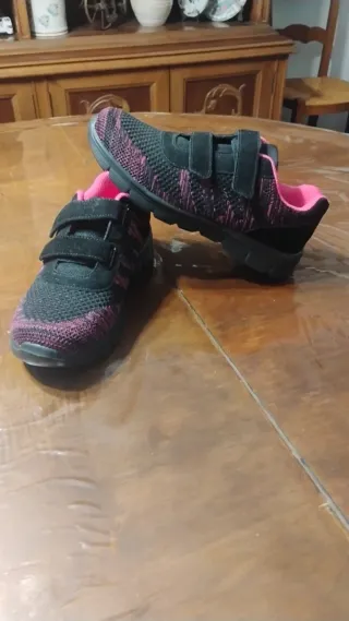 Zapatillas Memory Mujer T38 Negras/Fucsia