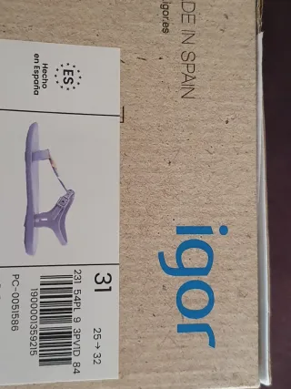 Sandalias Igor malva T.31 NUEVAS