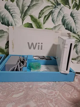 Consola Nintendo Wii Blanca + Wii Sports