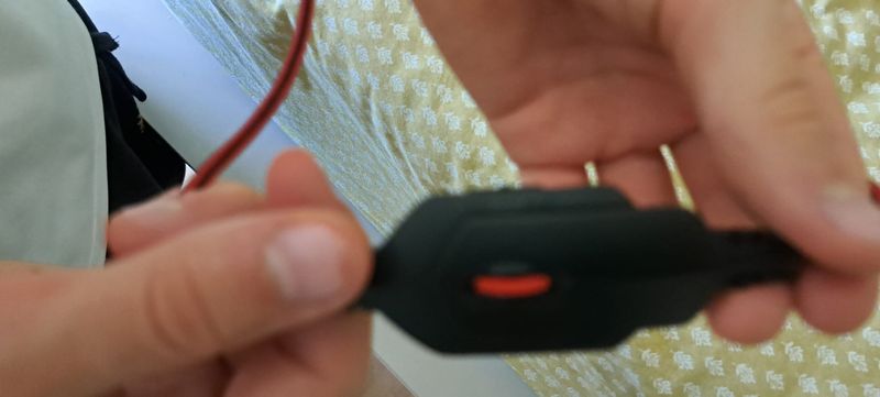 Auriculares Gaming Negros y Rojos afbeelding 3