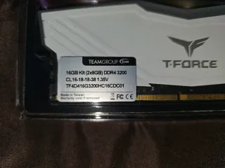 32GB RAM T-Force 4x8GB 3200MHz DDR4