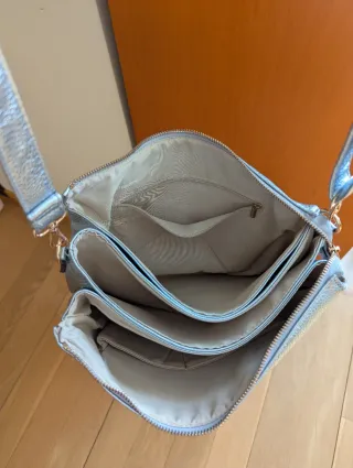 Bolso bandolera plateado