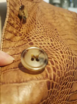 Gabardina Burberry Cocodrilo Talla 42 y 44