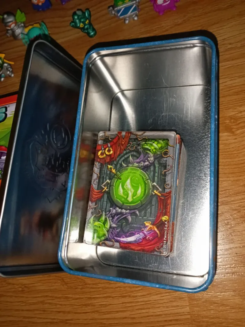 Lote mandos PS + figuras y cromos afbeelding 9