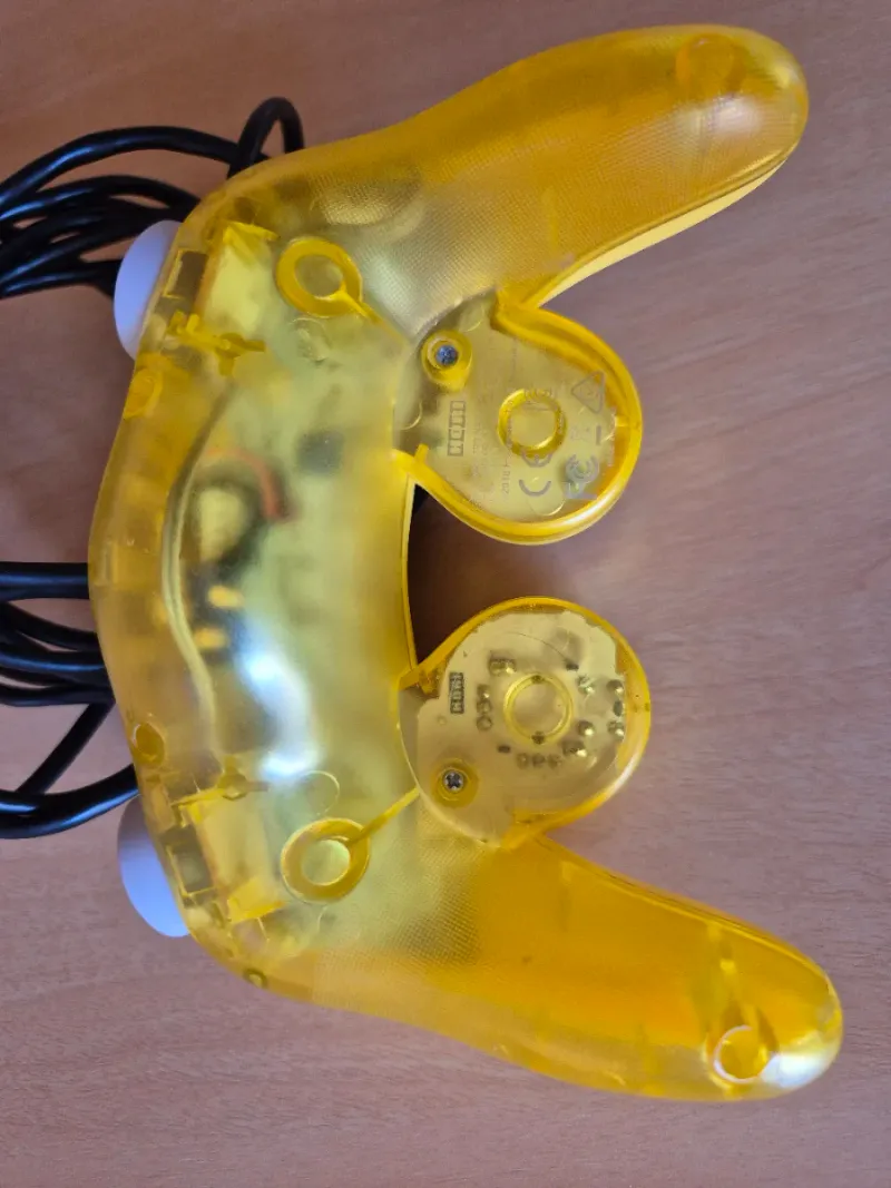 Mando Hori Pikachu Clásico Nintendo Switch afbeelding 4