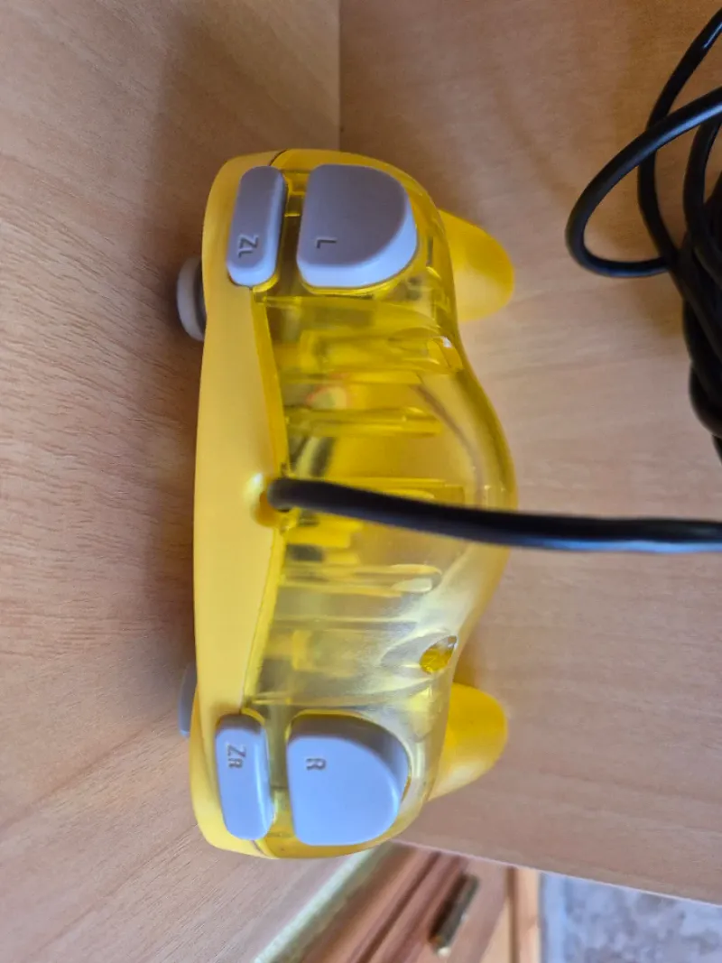 Mando Hori Pikachu Clásico Nintendo Switch afbeelding 5