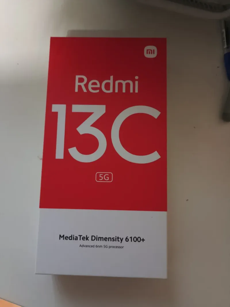 Redmi 13C 5G 4gb ram 5G Solo dos meses de uso.