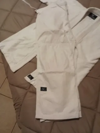 Judogi Mizuno Bianco