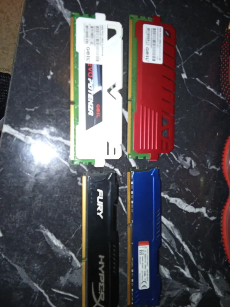 2x GeIL 4GB DDR3 PC3-12800 RAM afbeelding 3