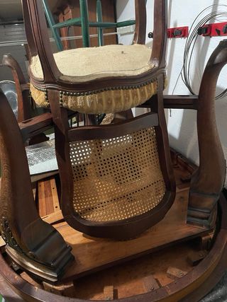 Mesa antigua de roble y 8 sillas