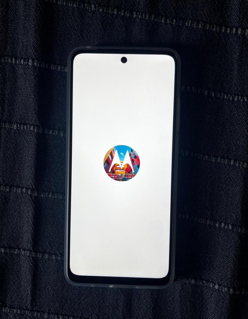 Smartphone Motorola E15 64GB NUEVO con funda afbeelding 2