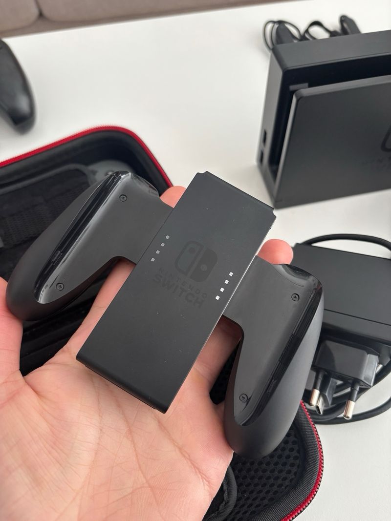 Nintendo Switch Pack + Funda + Juegos + Mando afbeelding 8