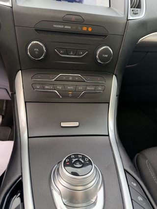 Ford S-MAX 2.0TDCi 150cv Titanium Aut.