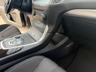 Ford S-MAX 2.0TDCi 150cv Titanium Aut.