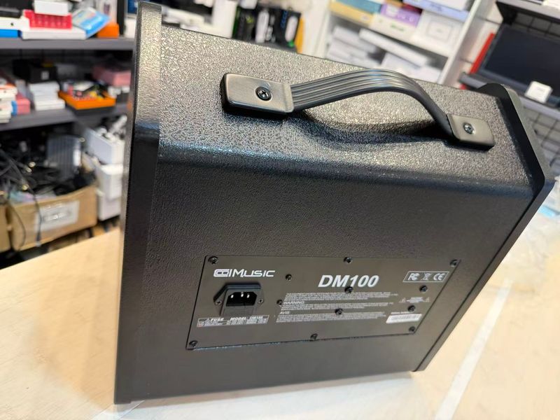 Amplificador Monitor Coolmusic DM100 afbeelding 2